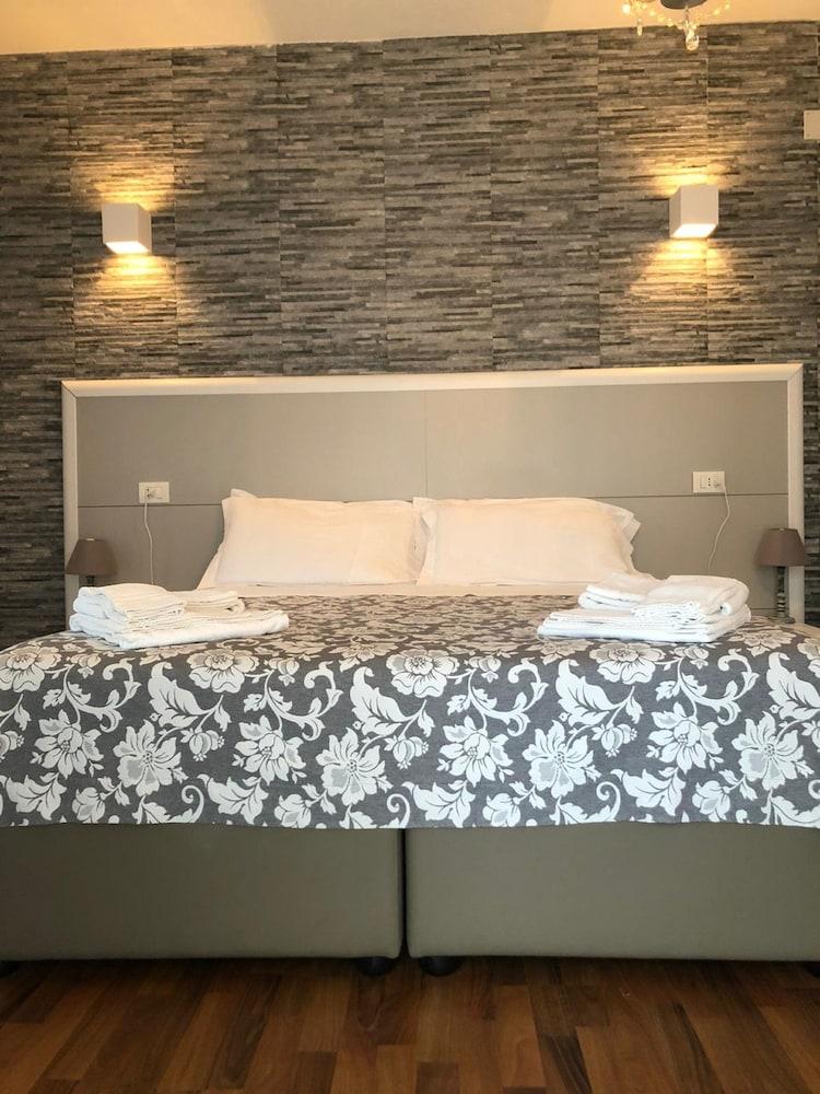 Guest house B&B Elios Rooms Catania